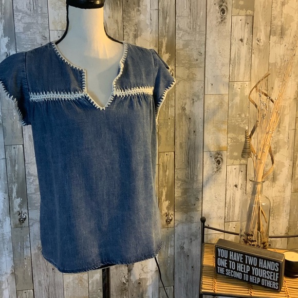 Rails Denim Blouse.  XS - Picture 1 of 4
